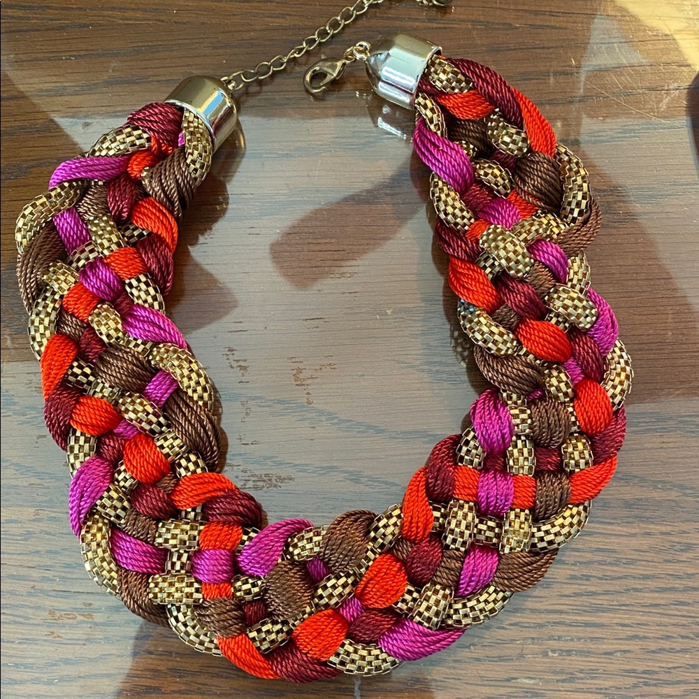 Braided bib Necklace - Picture 3 of 4